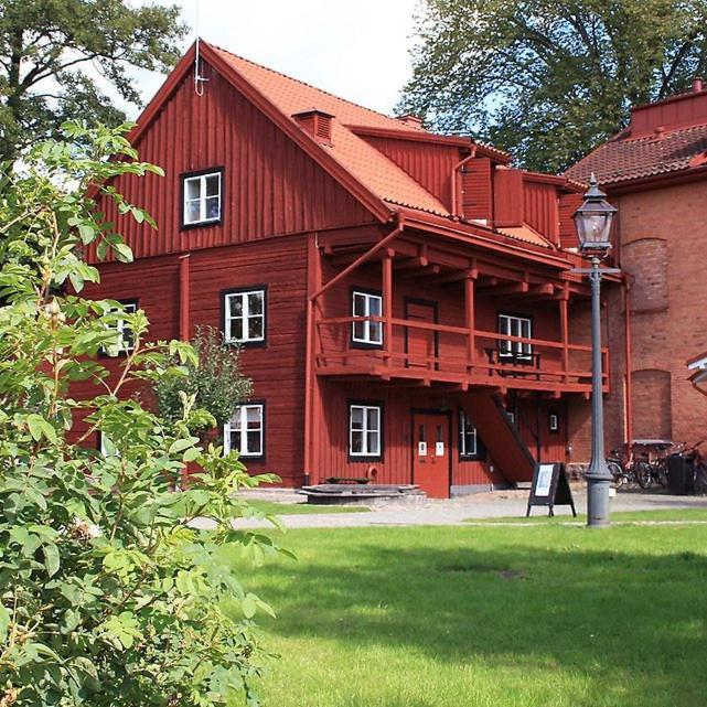 Garvaren Boendet Mitt I Gamla Stan I Eksjoe Exterior photo